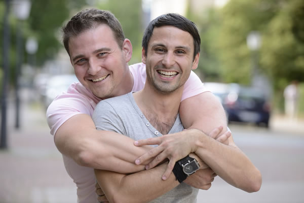 What is 40+ Gay Dating USA